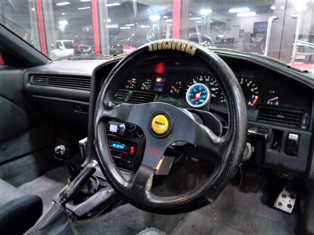 TOYOTA SUPRA - 国産・輸入車のスポーツカー専門店 - TC CARS