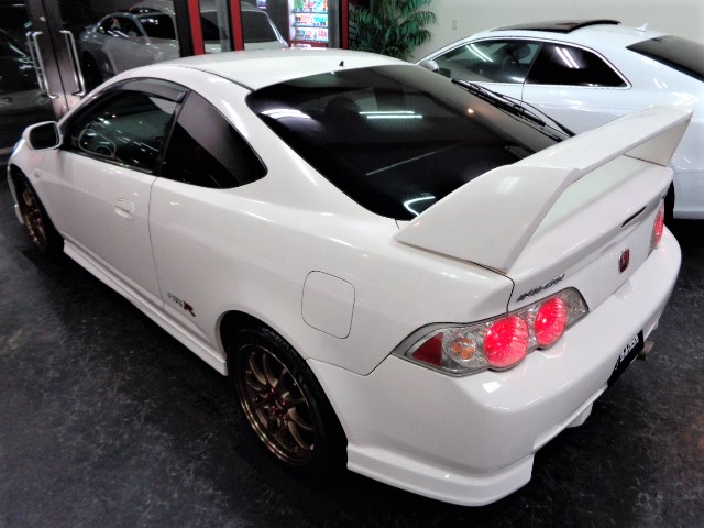 HONDA INTEGRA - 国産・輸入車のスポーツカー専門店 - TC CARS