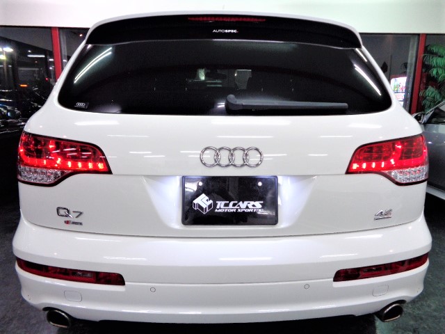 AUDI Q7 - 国産・輸入車のスポーツカー専門店 - TC CARS