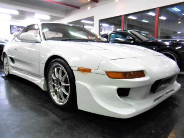 TOYOTA MR2 - 国産・輸入車のスポーツカー専門店 - TC CARS