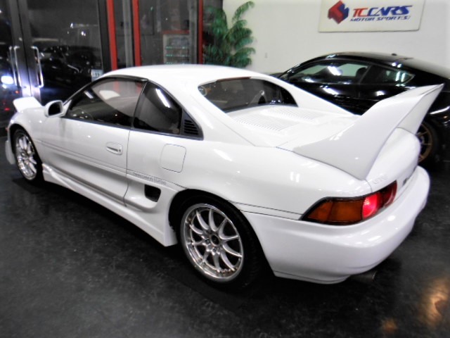 TOYOTA MR2 - 国産・輸入車のスポーツカー専門店 - TC CARS