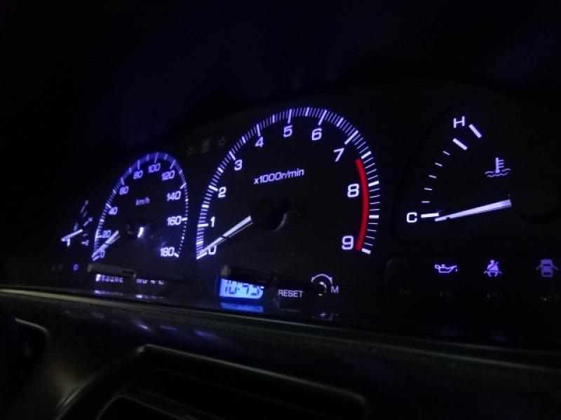 NISSAN 180SX - 国産・輸入車のスポーツカー専門店 - TC CARS